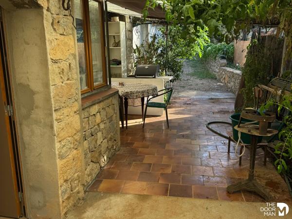 Maison - À vendre - 128 m² - SOLLIES-TOUCAS | The Door Man