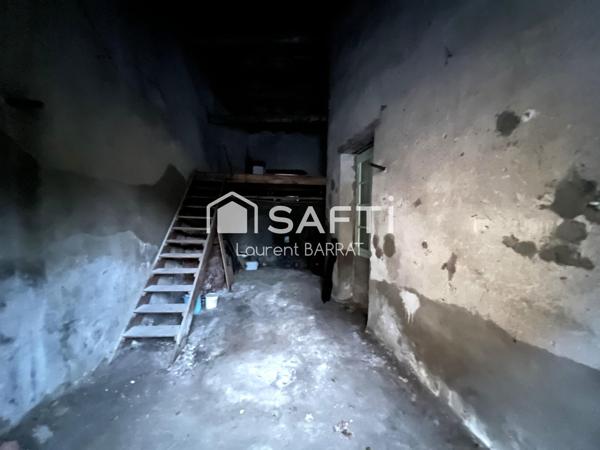 Grand garage en centre-ville