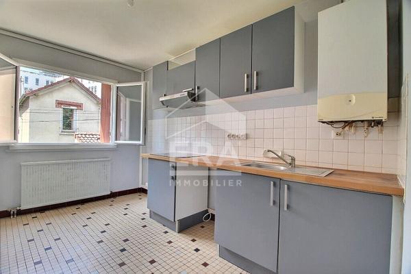 Appartement Clermont-ferrand - T3 de 64,36 m² - Secteur République
