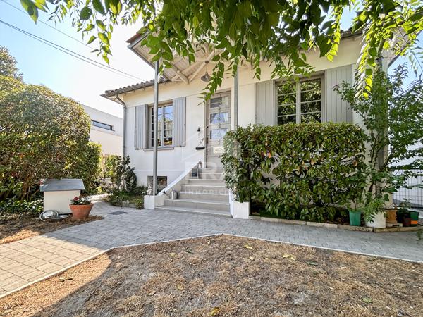 Maison de charme au coeur d'un quartier recherché de Pessac