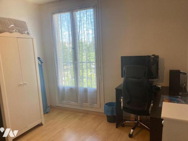 APPARTEMENT T3 COULAINES vue sur parc François Mitterrand