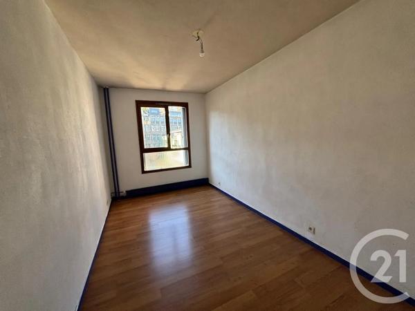 Appartement F3 à vendre  3 pièces - 65 m 2   ST ETIENNE  - 42