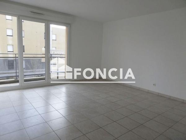 Location Appartement 3 pièces 64.9 m² - 47 AVENUE GEORGES POMPIDOU Caen 14000