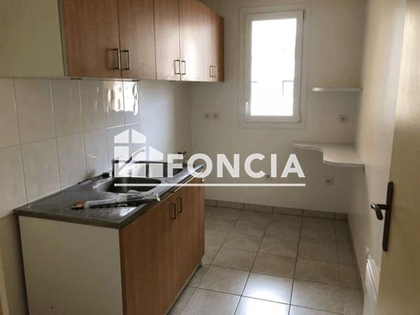 Location Appartement 3 pièces 64.9 m² - 47 AVENUE GEORGES POMPIDOU Caen 14000