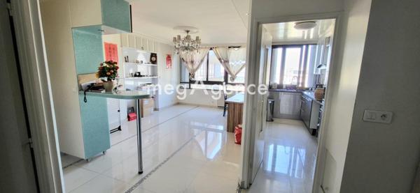 Appartement à AUBERVILLIERS, 93300 - 4 pièces 74m²