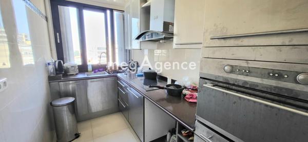 Appartement à AUBERVILLIERS, 93300 - 4 pièces 74m²