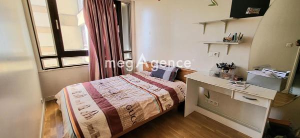 Appartement à AUBERVILLIERS, 93300 - 4 pièces 74m²