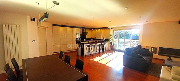 🏡 À vendre – Spacieux appartement T4 de 160 m² avec terrasse 48m² plein sud à Hem