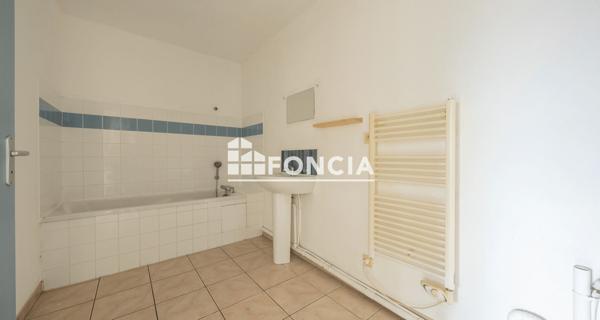 À vendre Appartement 4 pièces 68.8 m² - Langon 33210