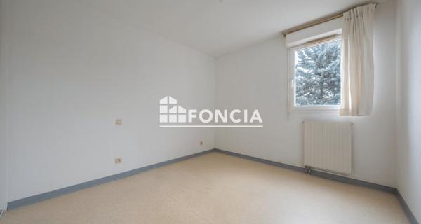 À vendre Appartement 4 pièces 68.8 m² - Langon 33210