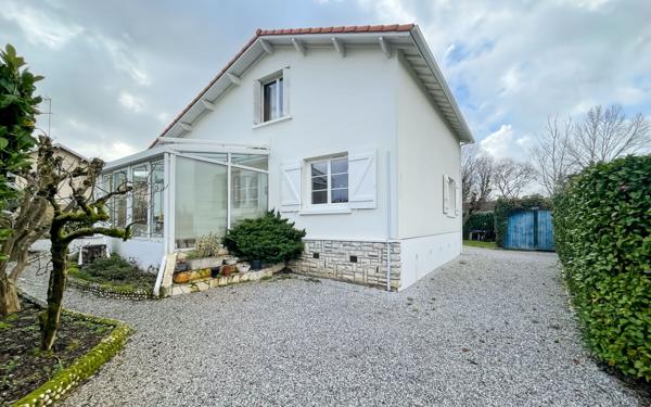 Maison à vendre    4 pièces • 87,50 m2 Saint-Pierre-du-Mont