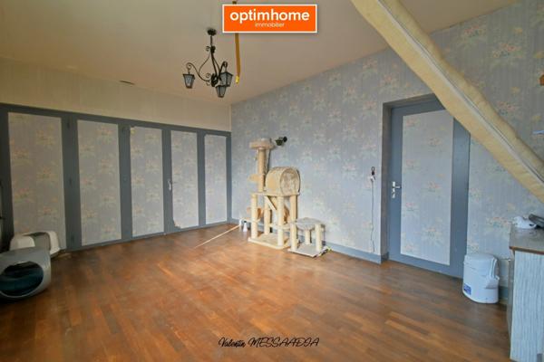 Maison de 246 m², 8 pièces à BICQUELEY (54)