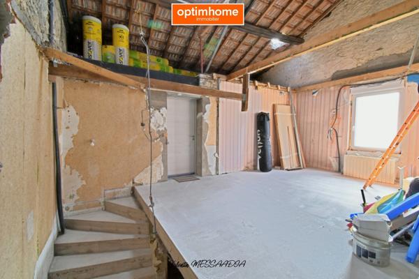 Maison de 246 m², 8 pièces à BICQUELEY (54)