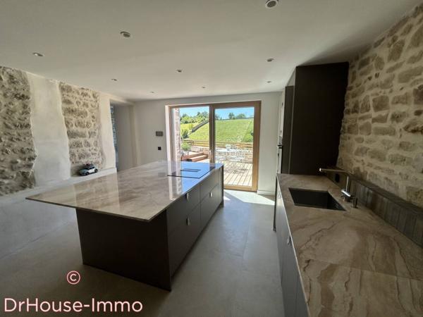 Maison à vendre 6 pièces de 216 m²