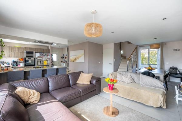 Maison familiale individuelle refaite à neuf