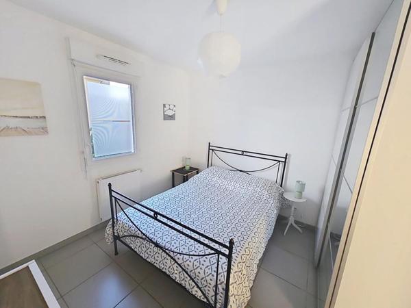 La Garde - Proche Ste Marguerite - T2, 37 m², terrasse, place pkg privative