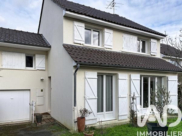 Maison à vendre 6 pièces 116 m² Saint-Rémy-lès-Chevreuse