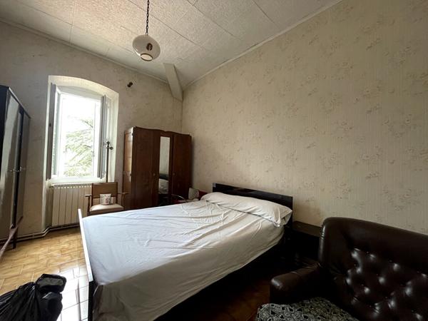 Maison Le Bousquet D Orb 180 m² terrasse et abri voiture