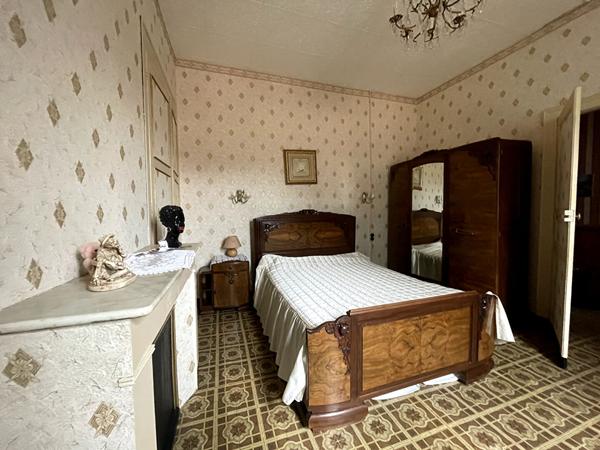 Maison Le Bousquet D Orb 180 m² terrasse et abri voiture