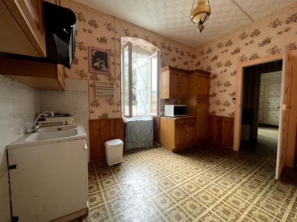 Maison Le Bousquet D Orb 180 m² terrasse et abri voiture