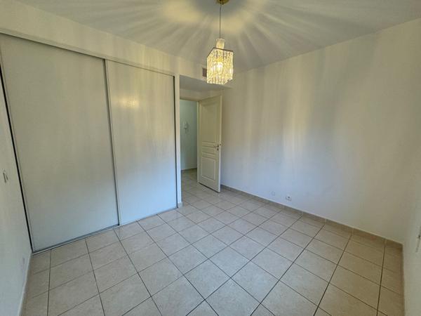 Appartement T3 (73 m²) à louer à BASTIA