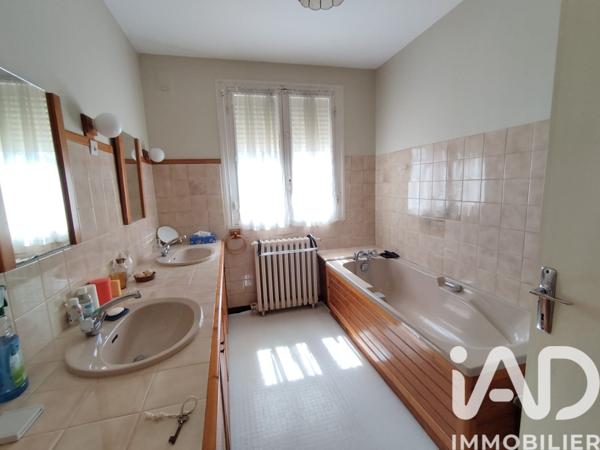 Maison à vendre 8 pièces 178 m² Pineuilh