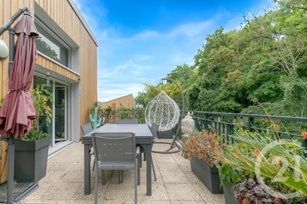 Appartement Duplex à vendre  5 pièces - 92,16 m2 CHENNEVIERES SUR MARNE - 94