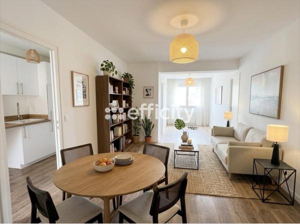 Appartement
         3 pièces
        - 60 m² 370 000 € *