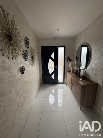 Maison à vendre 8 pièces 211,85 m² Orléans
