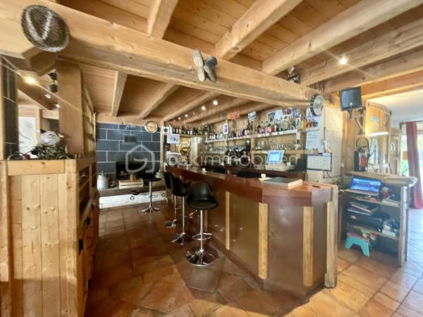 Local commercial de 630 m²