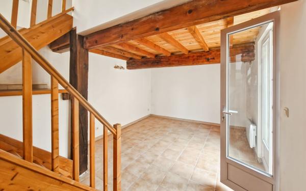 Maison à vendre    3 pièces •  Villeneuve