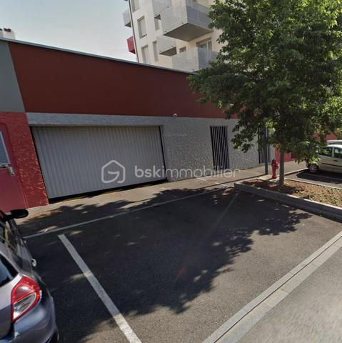 Parking de 12 m²