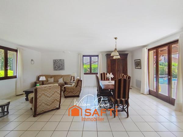 Maison 3 chambres avec piscine, idéal famille