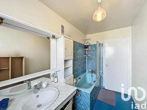 Apartment for sale 4 rooms 78 m² Noisy-le-Sec