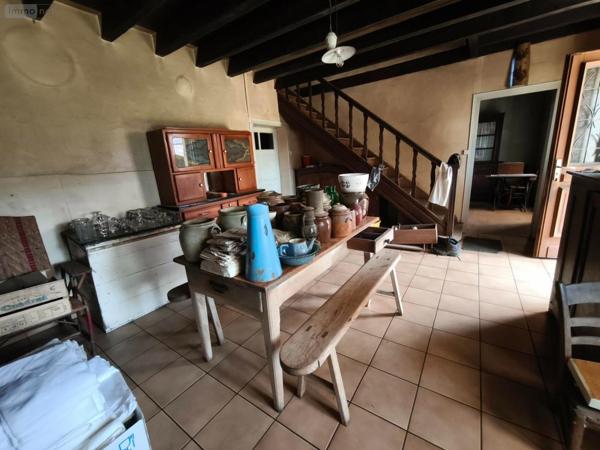 Maison à vendre à Saint-Constant-Fournoulès dans le Cantal (15600), ref : 059-2059