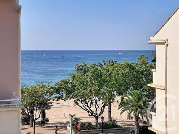 Appartement F4 à vendre  4 pièces - 107,67 m 2   FREJUS  - 83