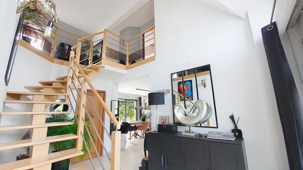 Maison à HONFLEUR, 14600 - 7 pièces 190m²