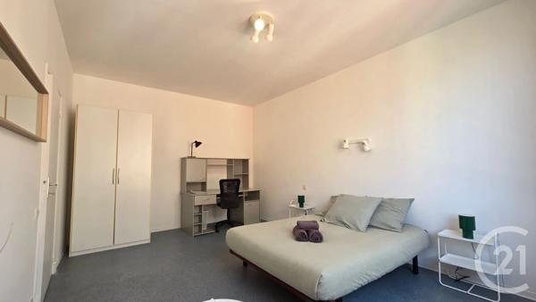 Immeuble à vendre  1036 m 2   NICE  - 06