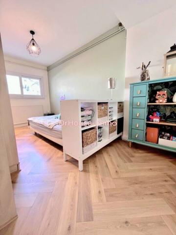 Appartement à vendre 5 pièces de 101 m²