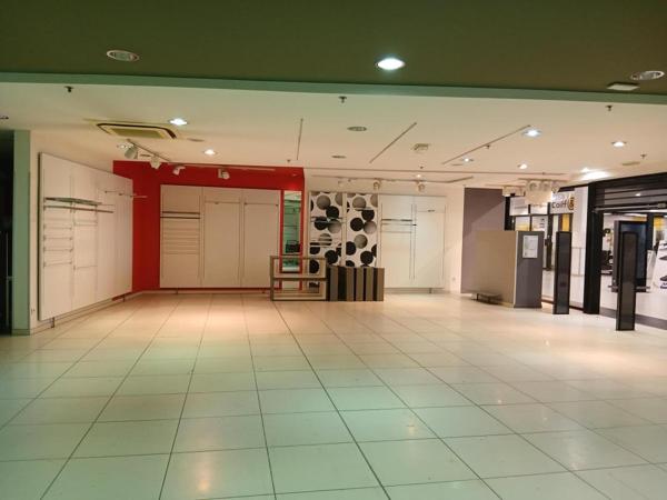 Location Local Commercial 409 60300 Senlis 881895