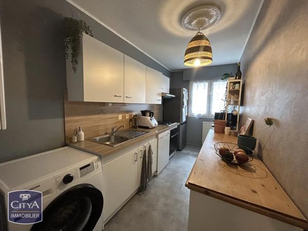 Appartement à vendre 3 pièces 67.2m² Billère (64140)