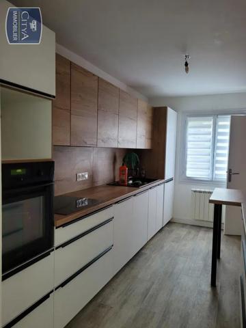 Maison à louer 4 pièces 95.08m² Saint-Nazaire (44600)