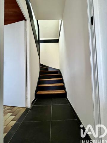 Maison à vendre 7 pièces 130 m² Ploumagoar