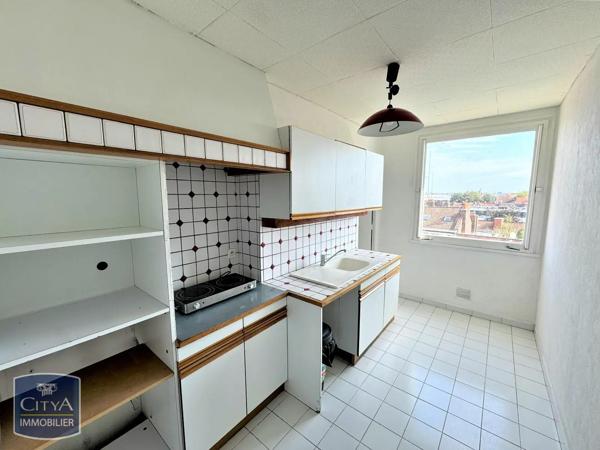 Appartement à louer 4 pièces 73.25m² Lille (59000)