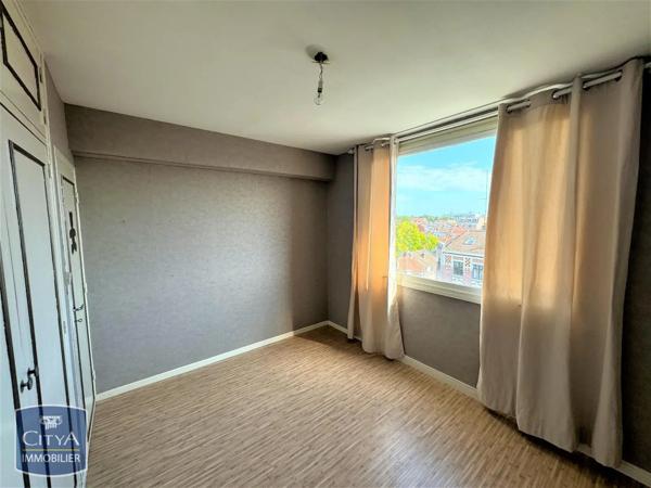 Appartement à louer 4 pièces 73.25m² Lille (59000)