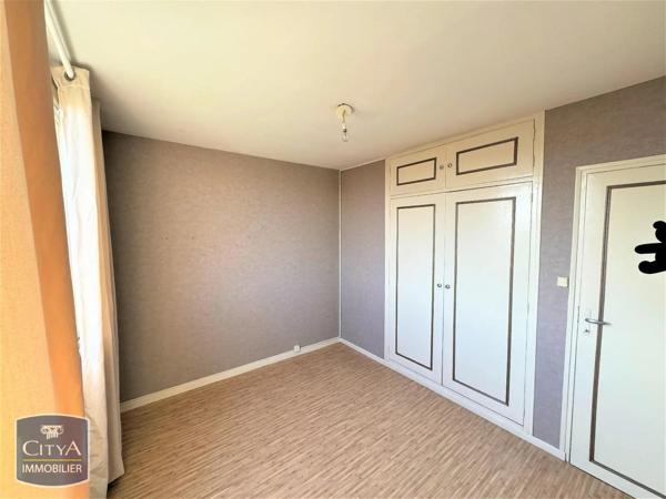 Appartement à louer 4 pièces 73.25m² Lille (59000)