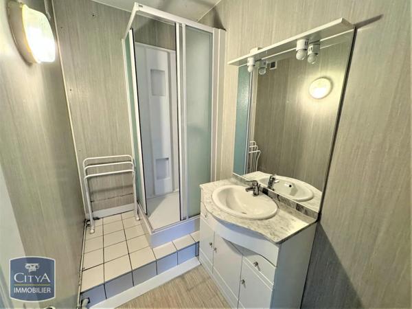Appartement à louer 4 pièces 73.25m² Lille (59000)
