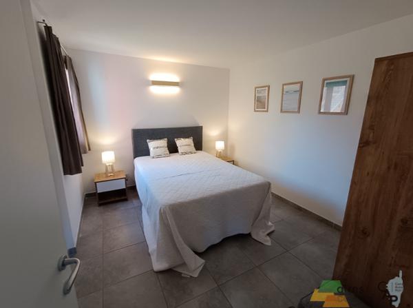 Lecci (20137) APPARTEMENT T3 MEZZANINE AVEC TERRASSE A ST CYPRIEN PROCHE DE LA PLAGE