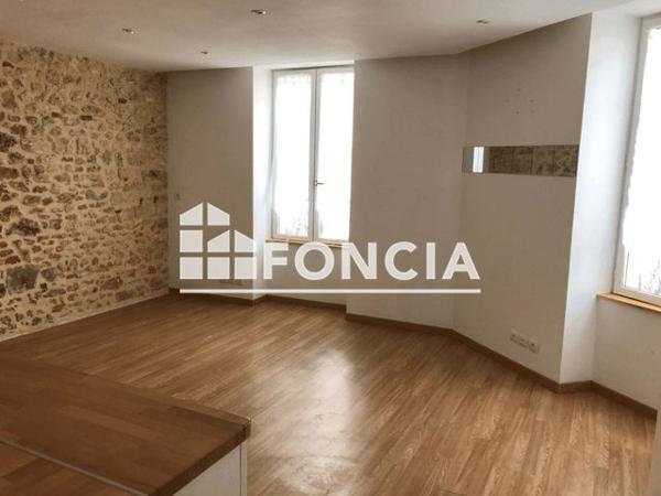 Location Appartement 2 pièces 40.2 m² - 33 RUE BANCEL Melun 77000