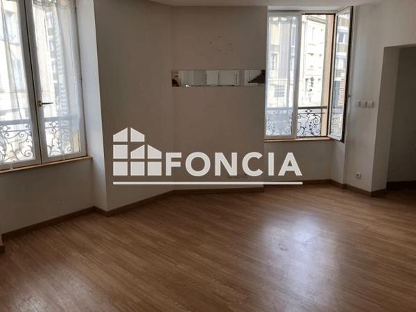 Location Appartement 2 pièces 40.2 m² - 33 RUE BANCEL Melun 77000